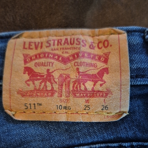 Levi's Kids Blue Jeans - Picture 2 of 12